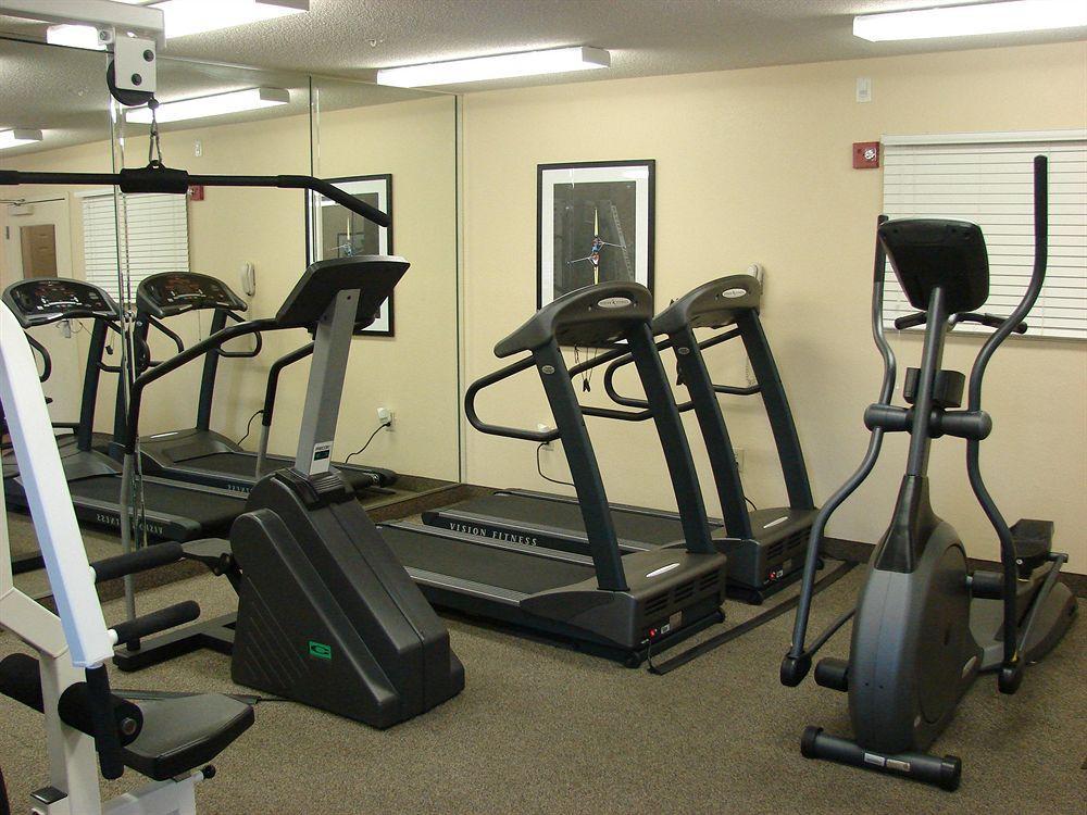 Candlewood Suites Raleigh Crabtree By Ihg Екстериор снимка