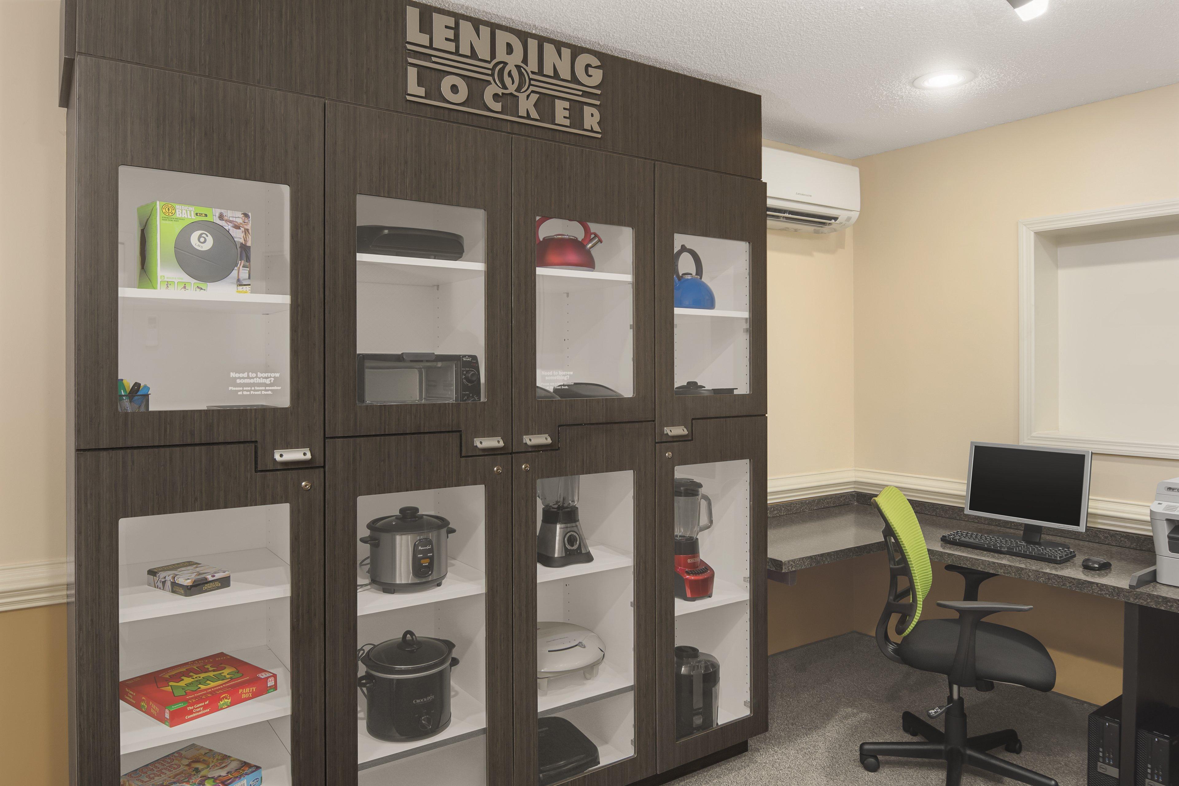 Candlewood Suites Raleigh Crabtree By Ihg Екстериор снимка