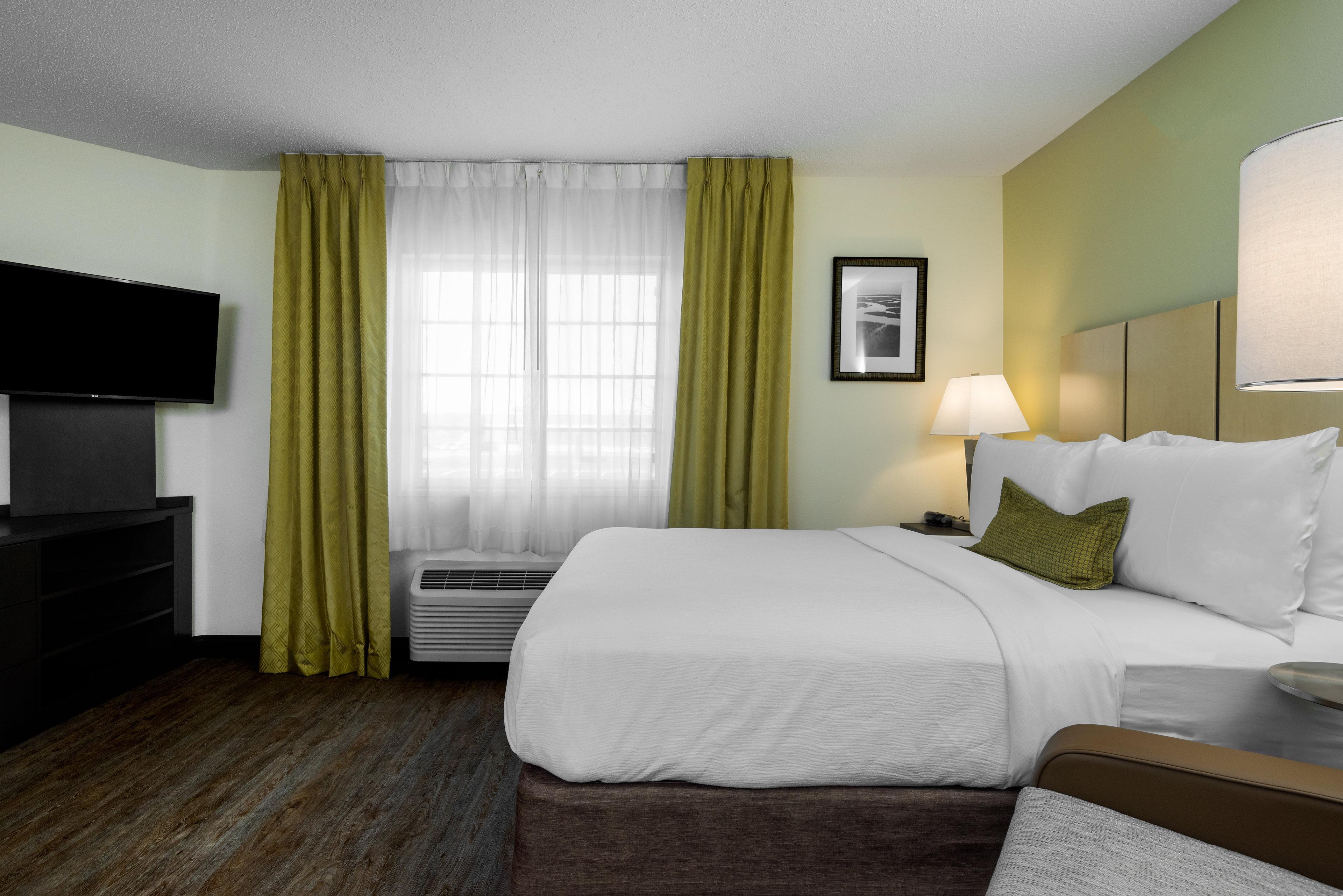 Candlewood Suites Raleigh Crabtree By Ihg Екстериор снимка